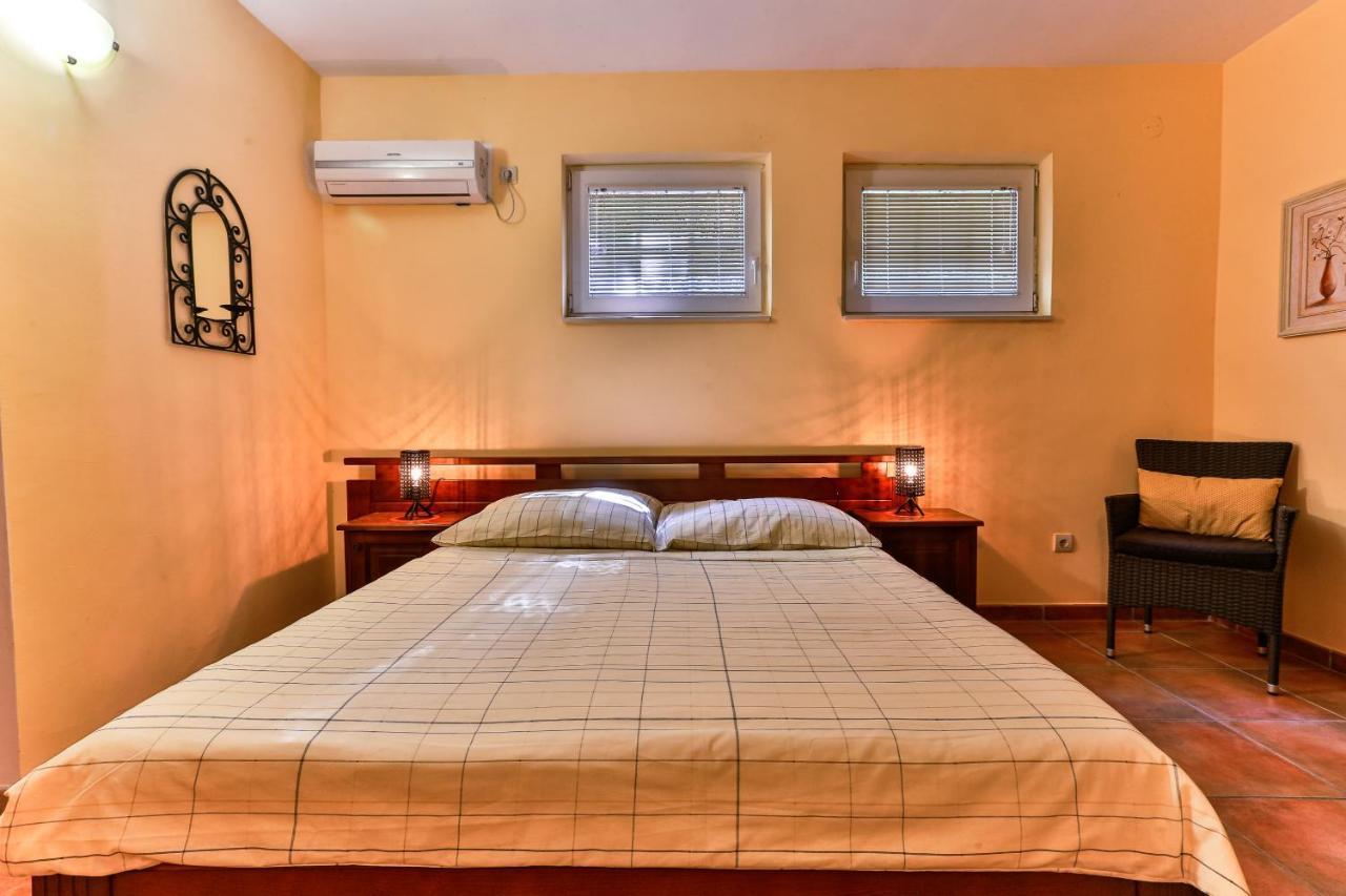 Damonte - Apartments And Rooms บุดวา ภายนอก รูปภาพ