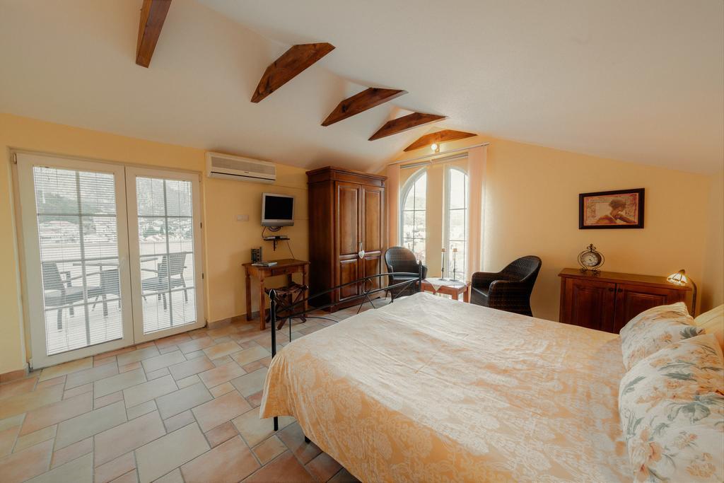 Damonte - Apartments And Rooms บุดวา ภายนอก รูปภาพ