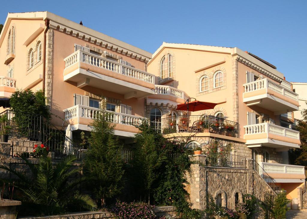 Damonte - Apartments And Rooms บุดวา ภายนอก รูปภาพ